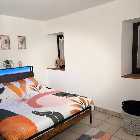 Dom wakacyjny La Servolle Bourg-Lastic